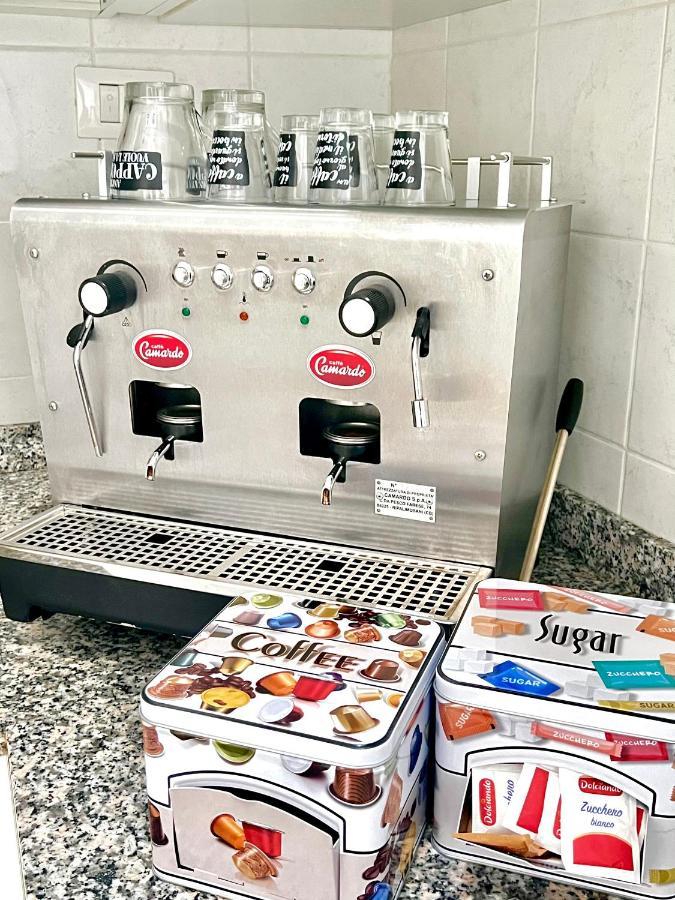 Regina D'Aragona Casa Vacanze 술모나 외부 사진